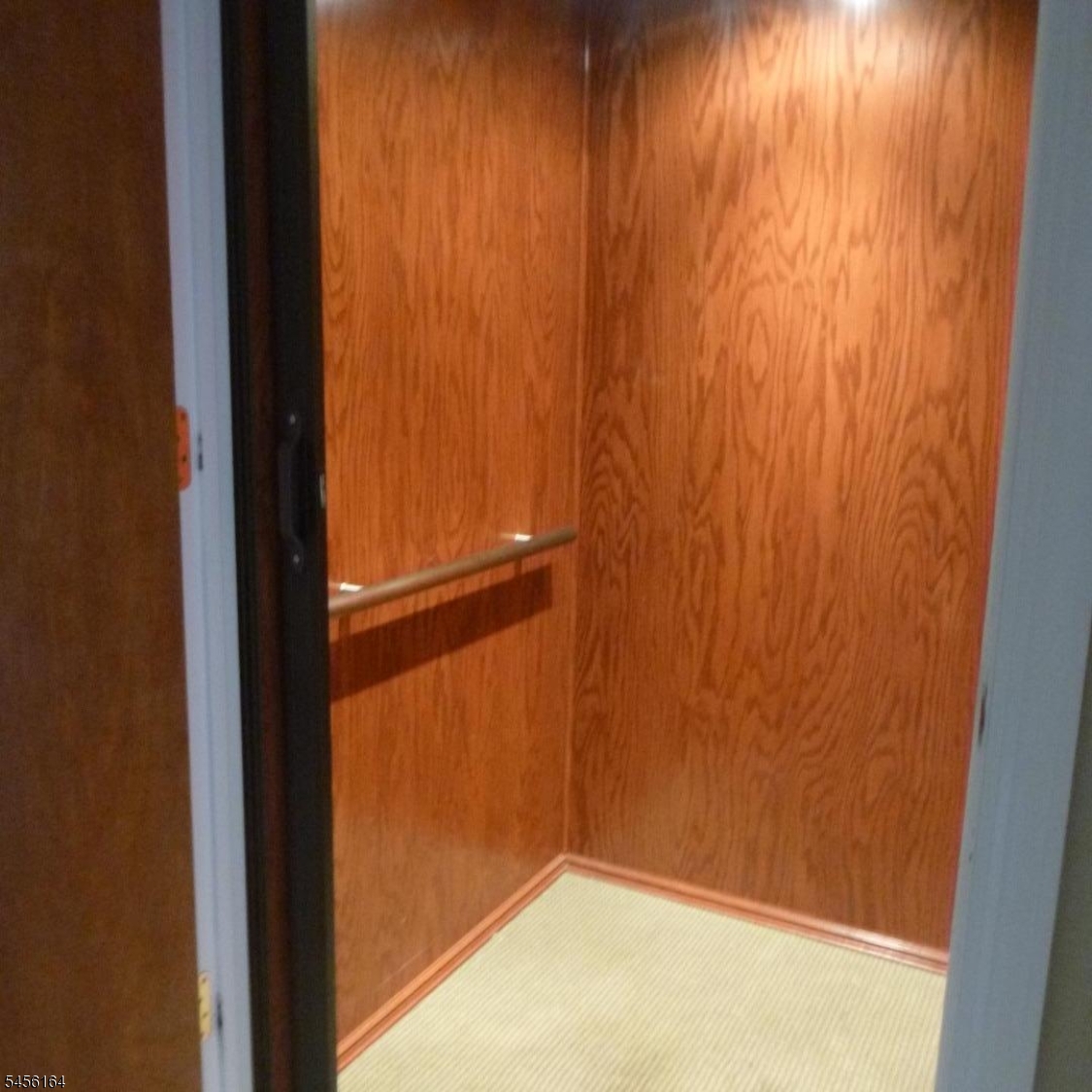 407 Lafayette Ave Property Photo 18