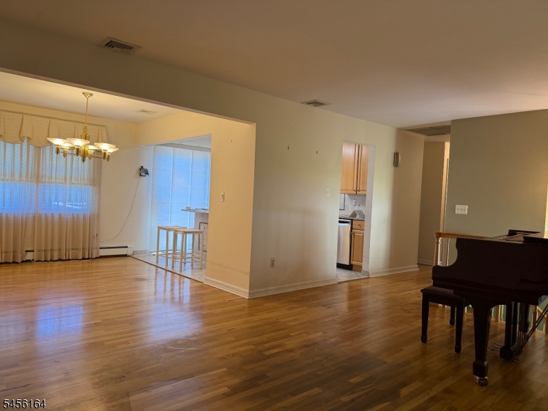 407 Lafayette Ave Property Photo 40