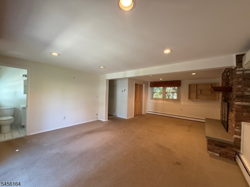 407 Lafayette Ave Property Photo 49