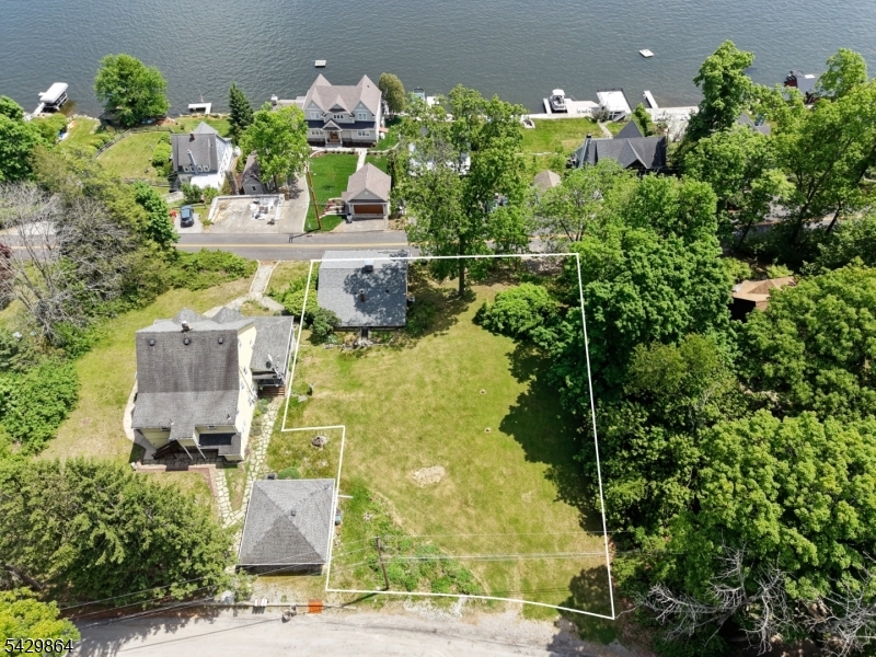 77 Lower North Shore Rd Property Photo 32