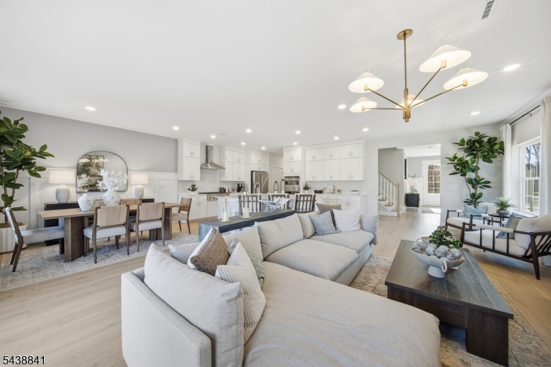 4 Pimlico Pl Property Photo 12