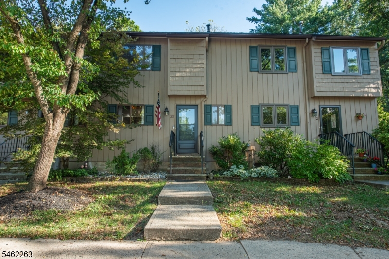 22 Indian Spring Ln Property Photo 1