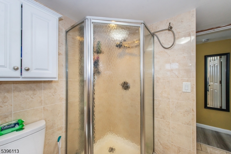 39 Helen Drive Property Photo 11