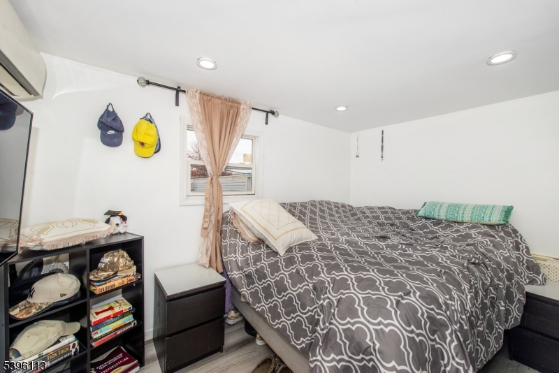 39 Helen Drive Property Photo 15