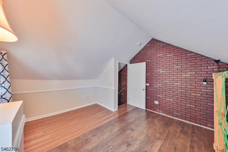 34 Bennett St 36b Property Photo 13