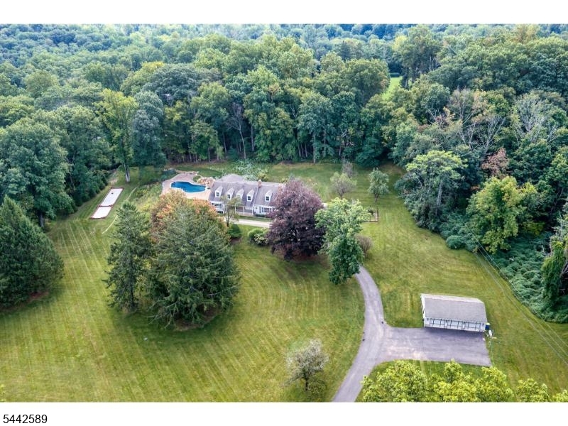 41 Washington Corner Rd Property Photo 1