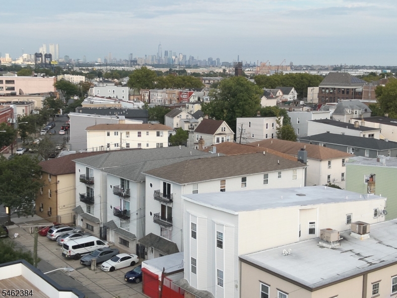 109 Fleming Ave Property Photo 11