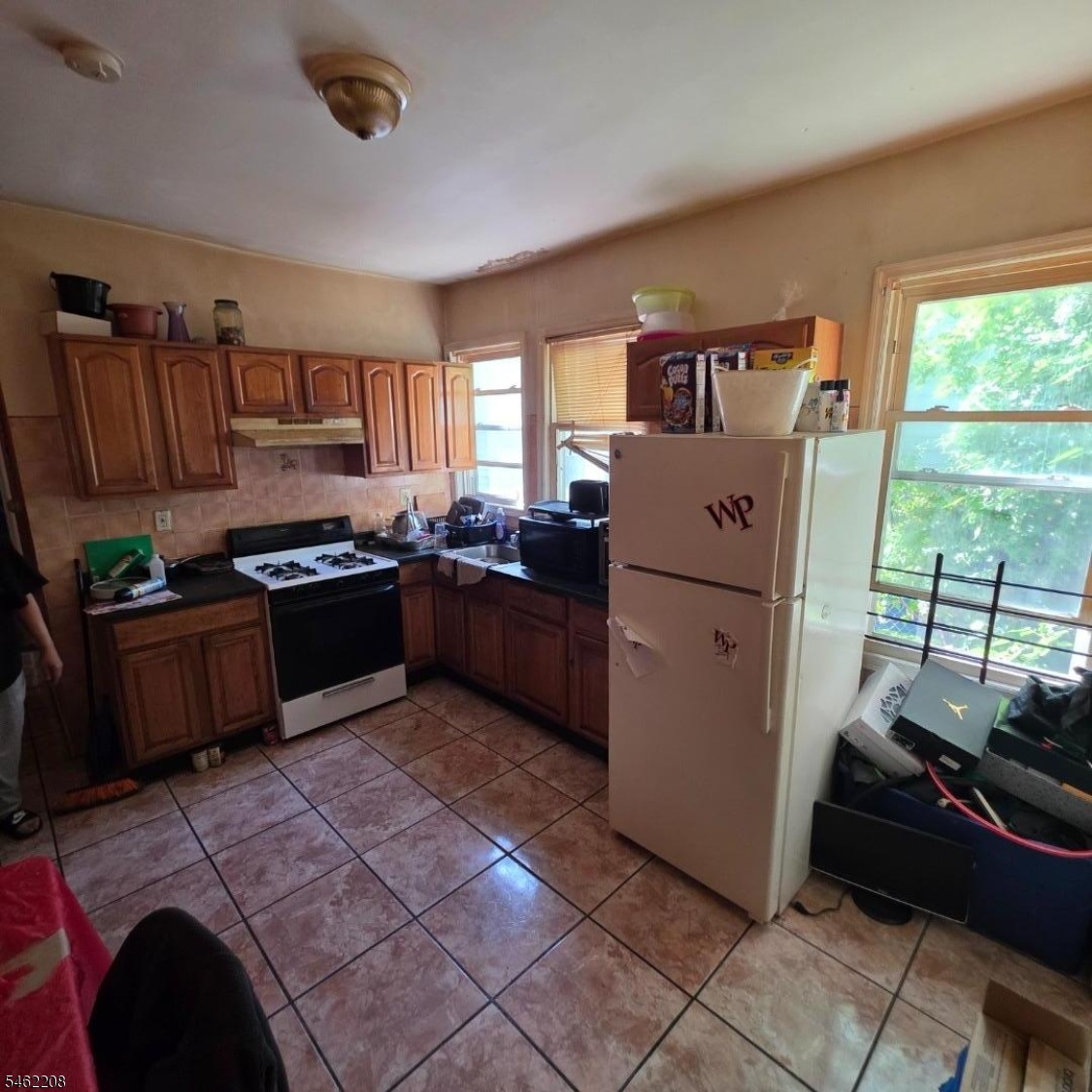 45 Columbia Ave Property Photo 3