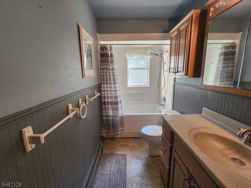 10 Parkview Dr Property Photo 11