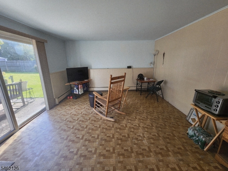 10 Parkview Dr Property Photo 24