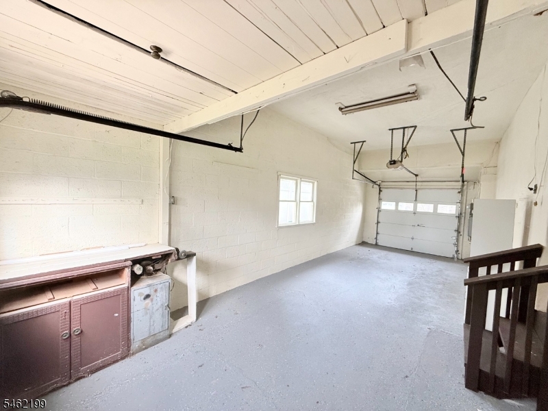 508 2nd St Property Photo 13
