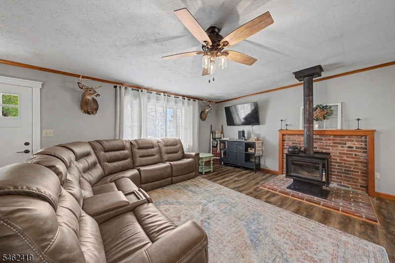 4 Gapview Ave Property Photo 5