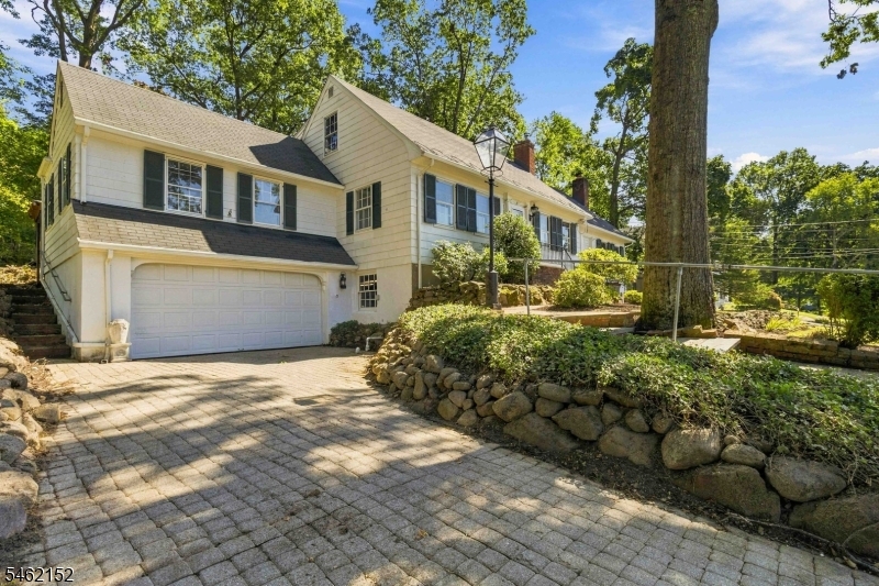 51 Valley View Ter Property Photo 2