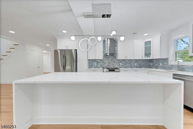 39 Woodcrest Rd Property Photo 15