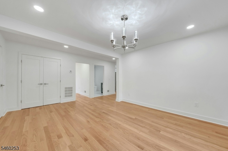 39 Woodcrest Rd Property Photo 19