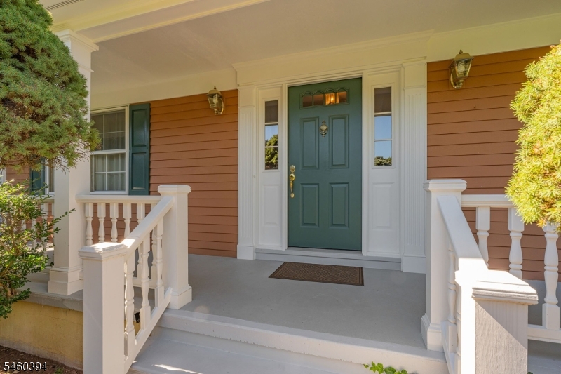111 Carriage Hill Way Property Photo 3