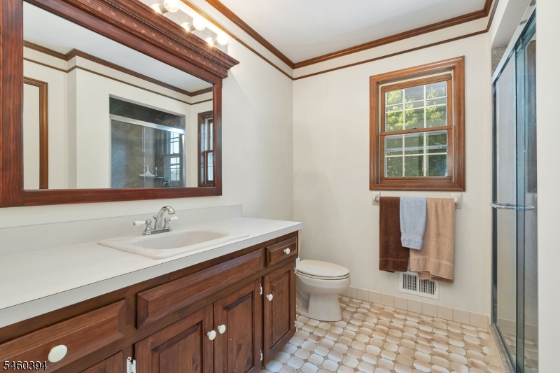 111 Carriage Hill Way Property Photo 23