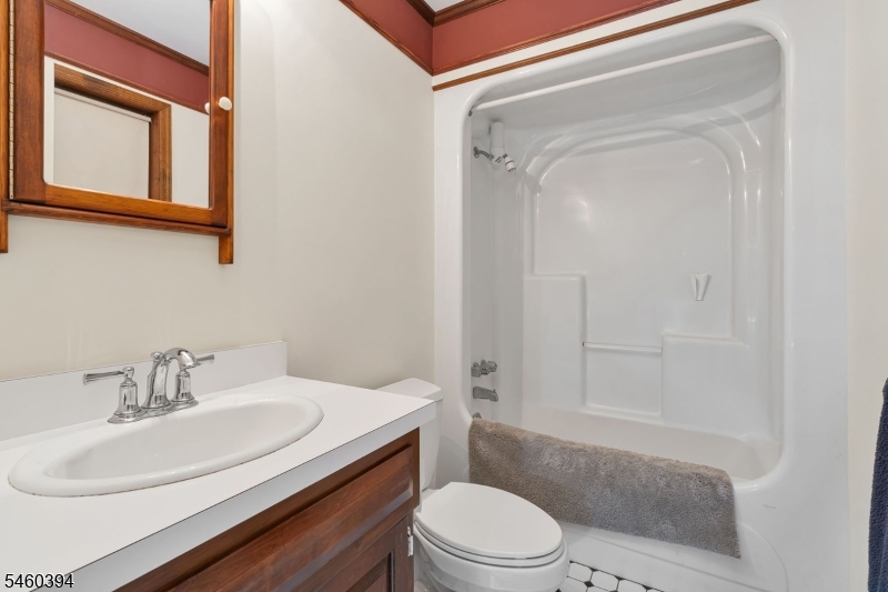111 Carriage Hill Way Property Photo 31