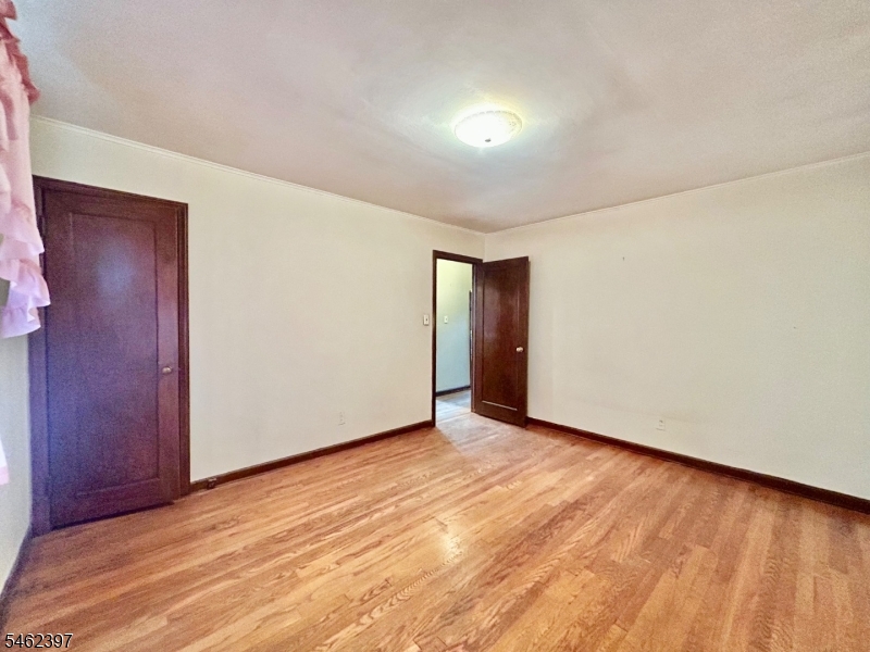 222 Terrace Ave Property Photo 12
