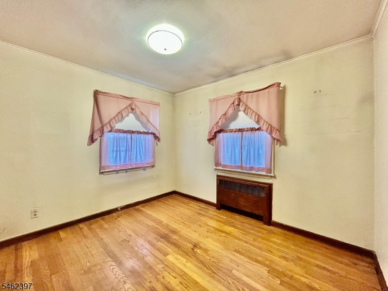 222 Terrace Ave Property Photo 15