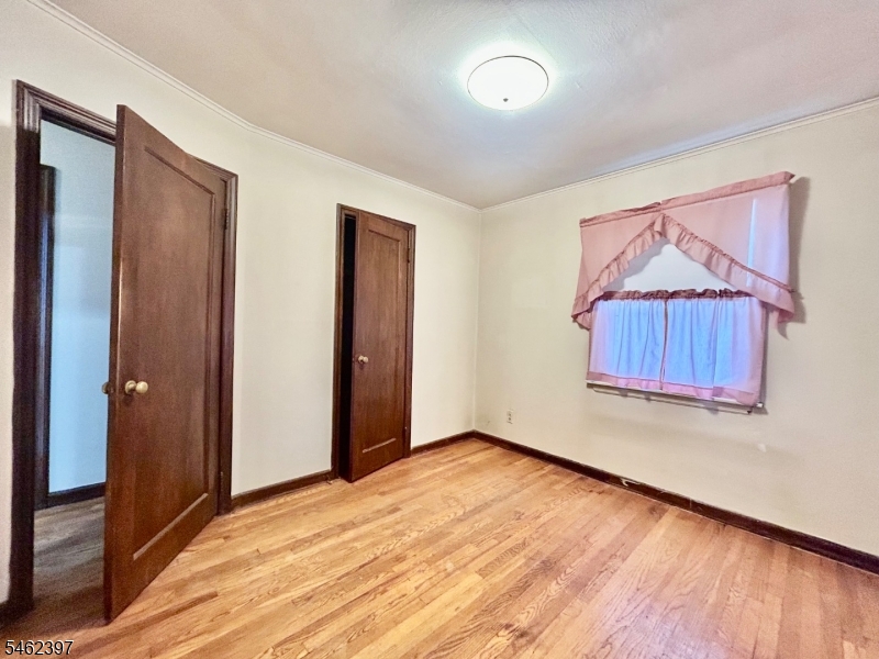 222 Terrace Ave Property Photo 16