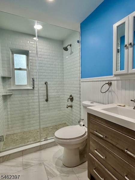222 Terrace Ave Property Photo 18