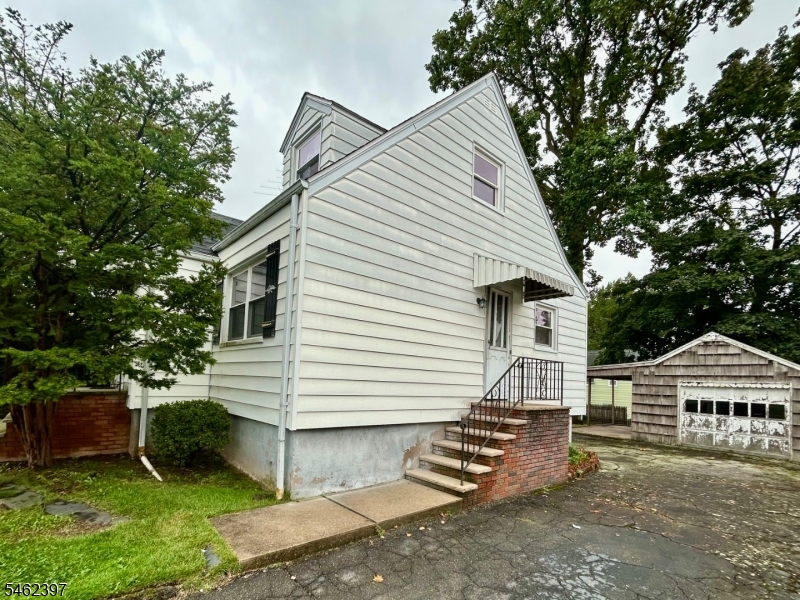 222 Terrace Ave Property Photo 26