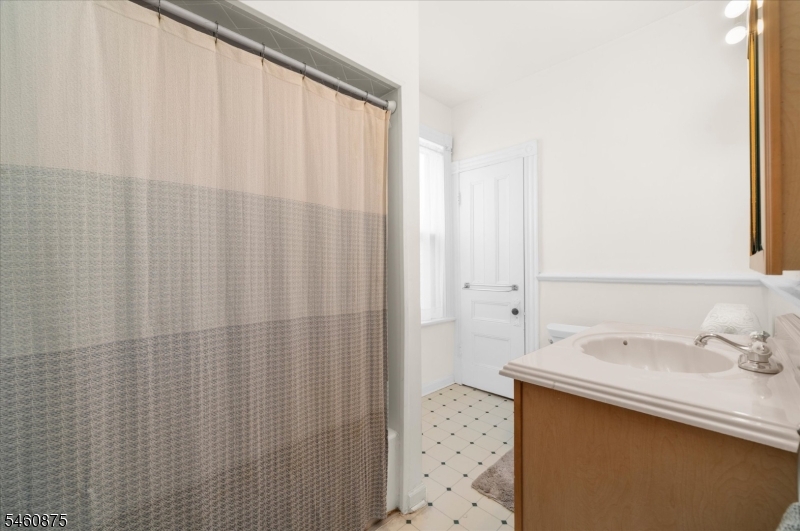 128 Belvidere Ave Property Photo 31