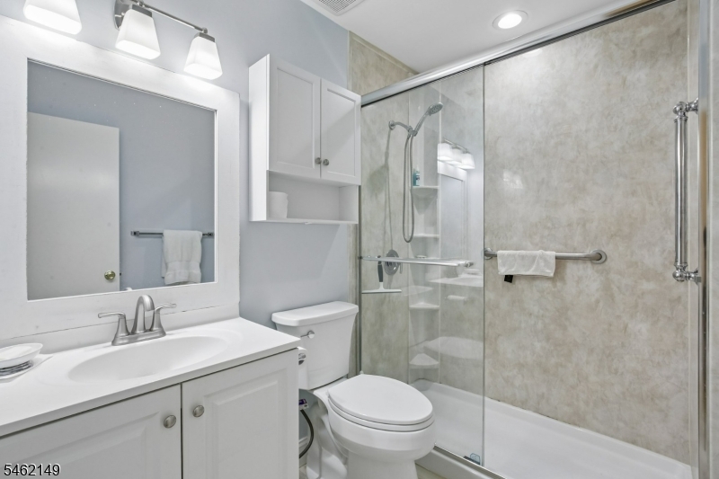 138 Leonardo Dr Property Photo 27