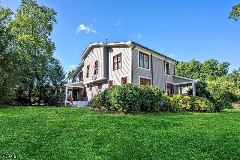 3 Aster Ter Property Photo 4