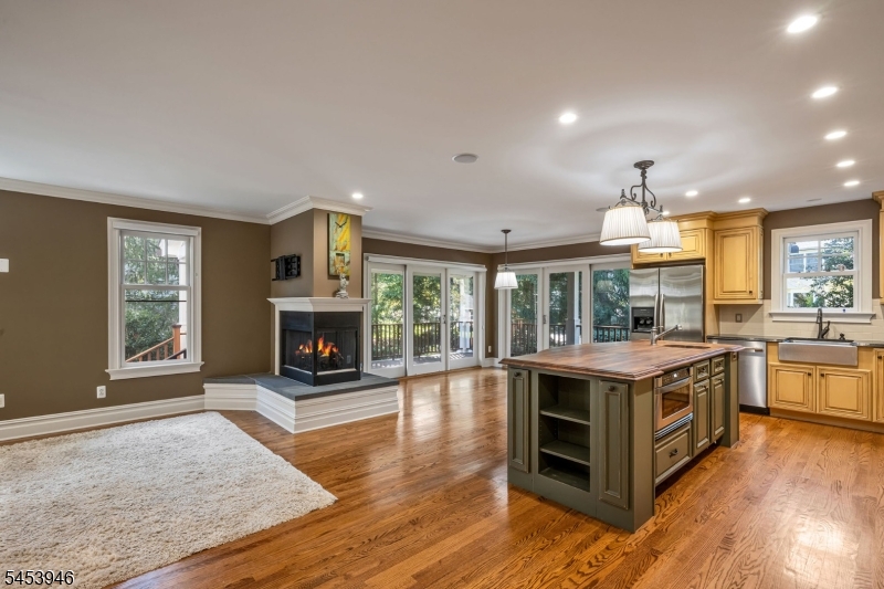 3 Aster Ter Property Photo 10