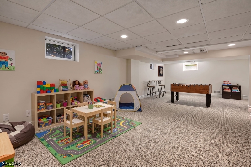 3 Aster Ter Property Photo 27