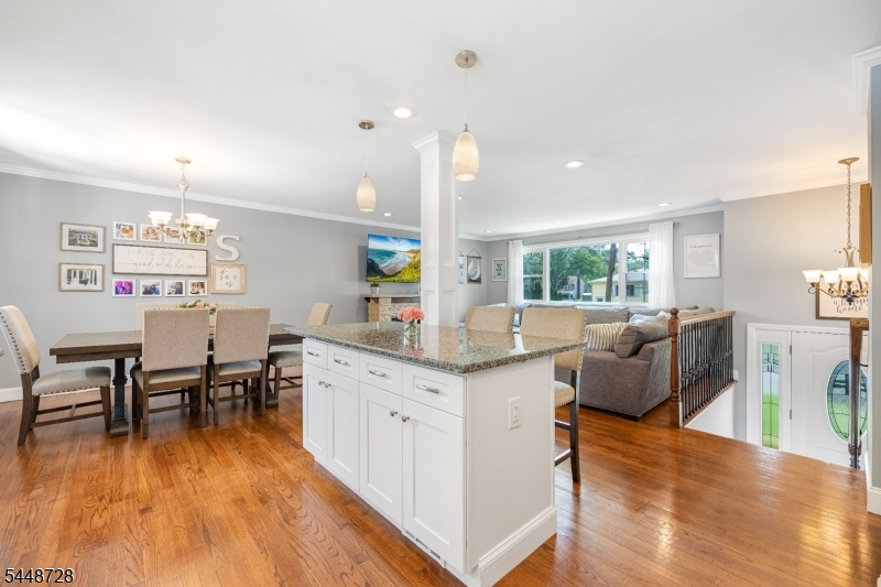 4 Huron Ave Property Photo 8