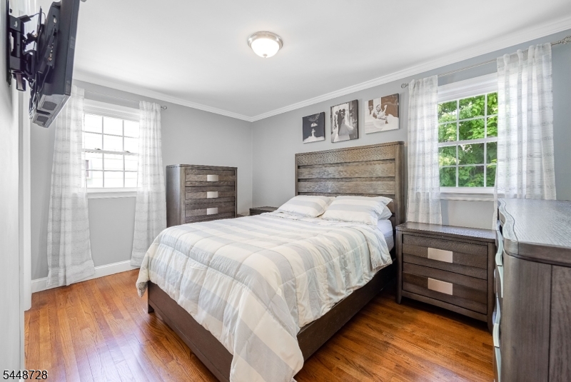 4 Huron Ave Property Photo 12