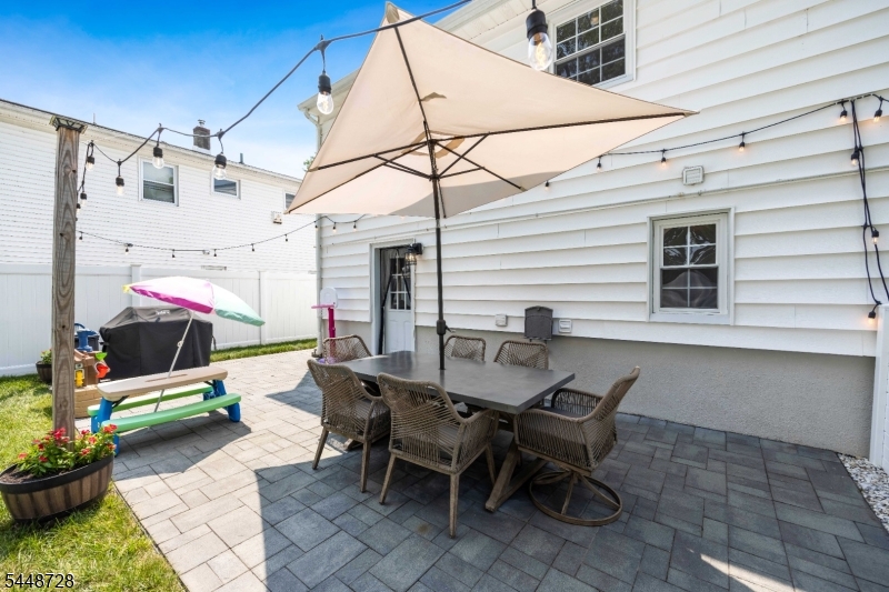 4 Huron Ave Property Photo 24