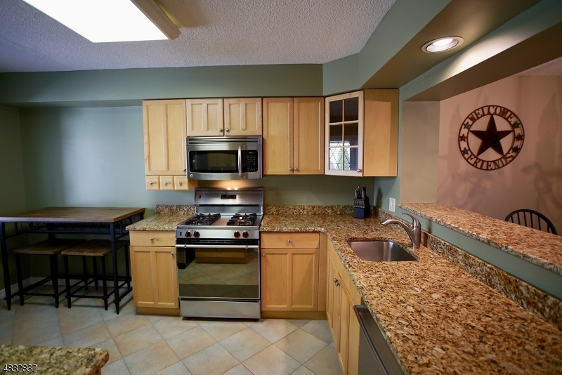 9 Dorado Dr Property Photo 4