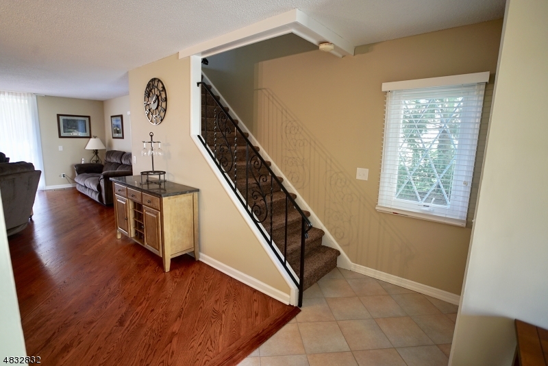 9 Dorado Dr Property Photo 5