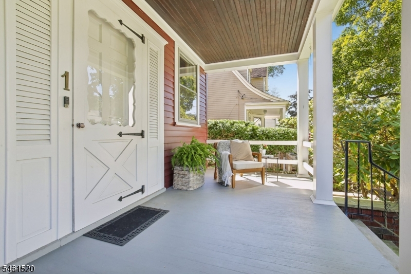1 Wootton Rd Property Photo 3