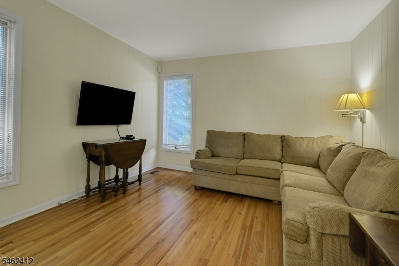76 Keats Way Property Photo 16