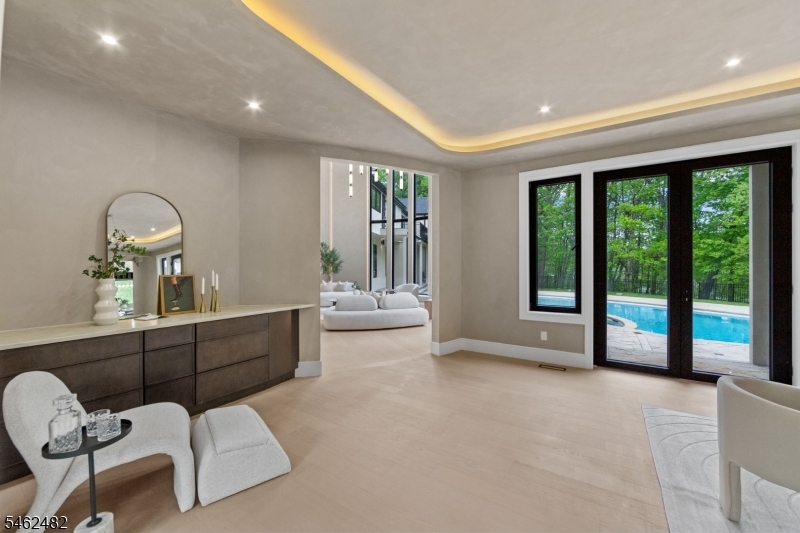 809 West Shore Drive Property Photo 17
