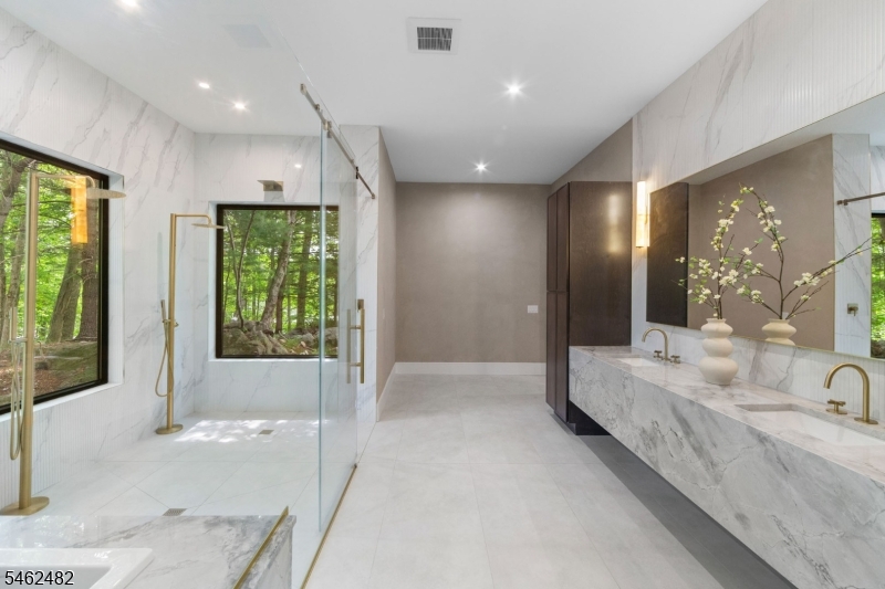 809 West Shore Drive Property Photo 25