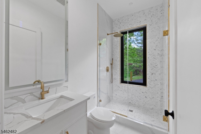 809 West Shore Drive Property Photo 42