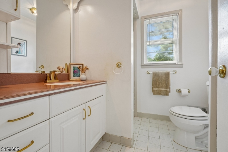 25 Manchester Drive Property Photo 24