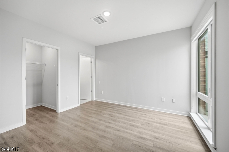 175 Morris St 419 Property Photo 16