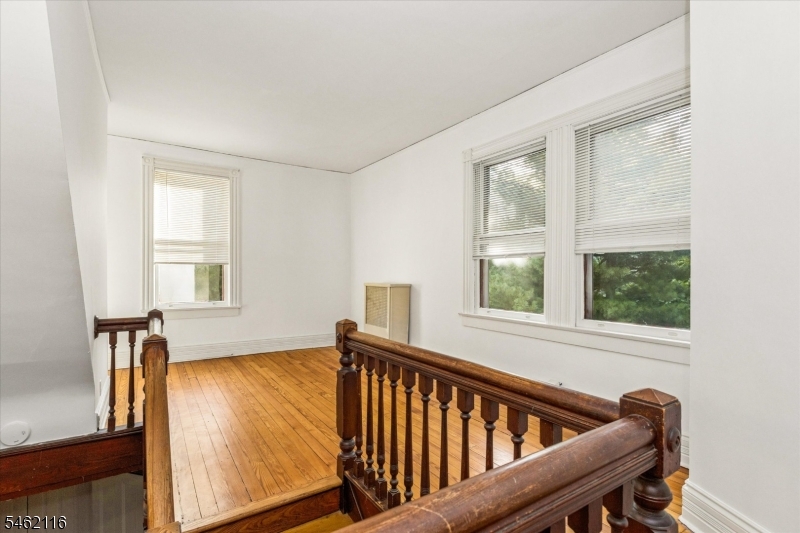 145 Watchung Ave Property Photo 17
