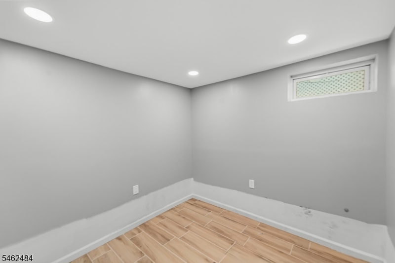 5 Sumutka Ct Property Photo 30