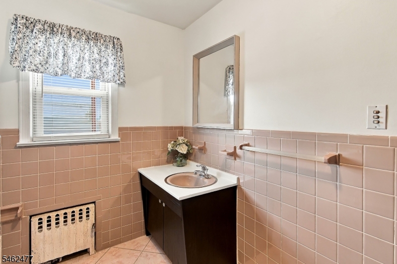 15 Boyle Pl Property Photo 19
