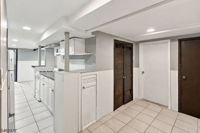 15 Boyle Pl Property Photo 20