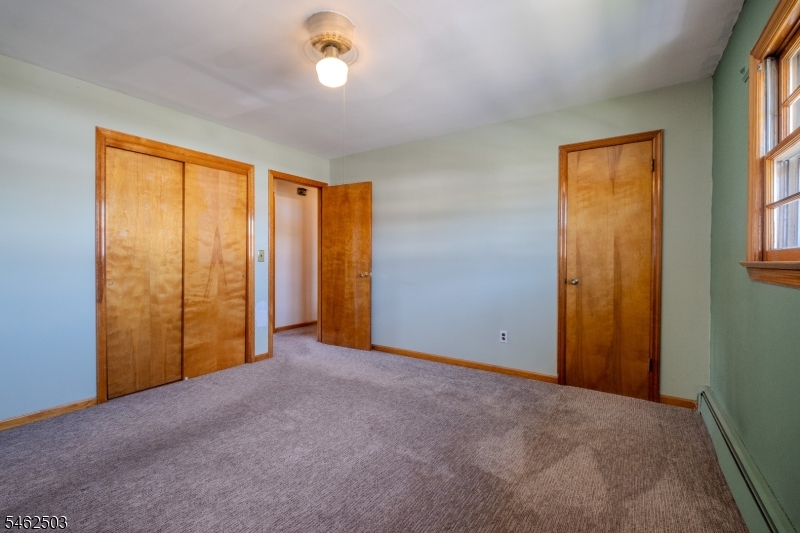 34 Cottage Pl Property Photo 18