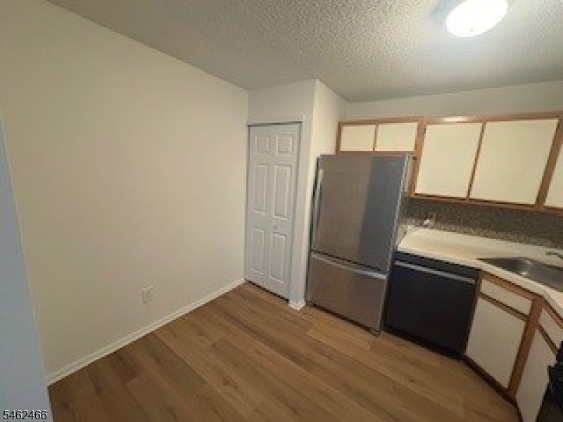 1104 Sage Ct 1104 Property Photo 5